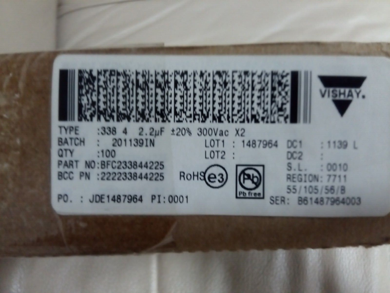 VISHAY CAP FILM 2.2UF 20% 800VDC RADIAL Polypropylene (PP), Metallized Radial