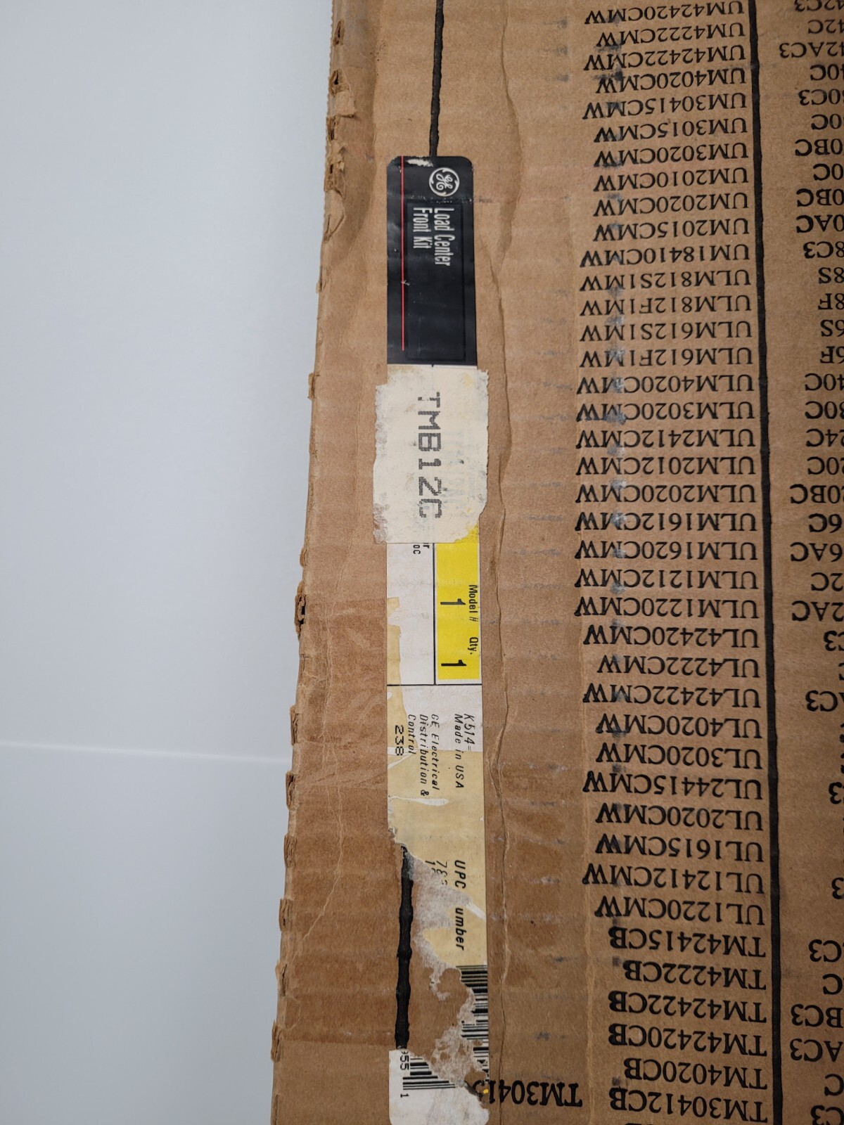 GE Powermark Plus Load Center Main Breaker 12 Circuit 240V 200A Max 1P 3W – New