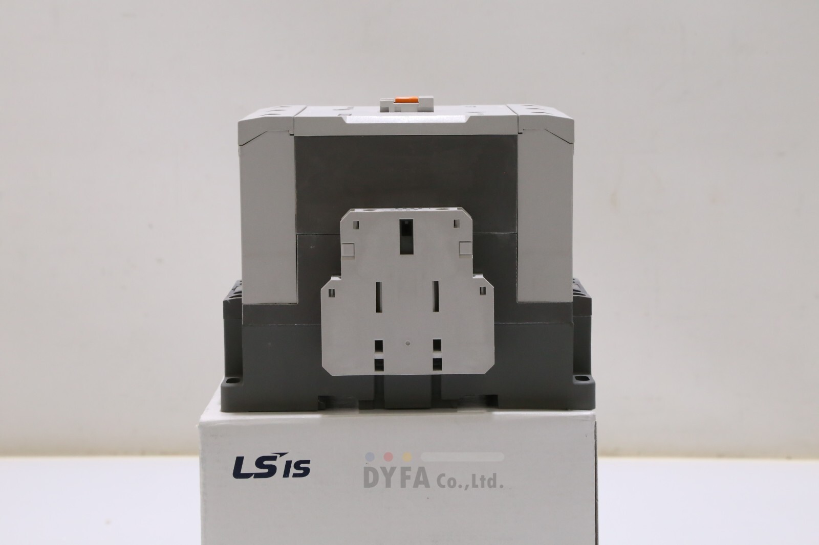 LS NIB METASOL CONTACTOR MC-150a 2a2b 150A AC100V-240V ELEC-I-2918=9J21