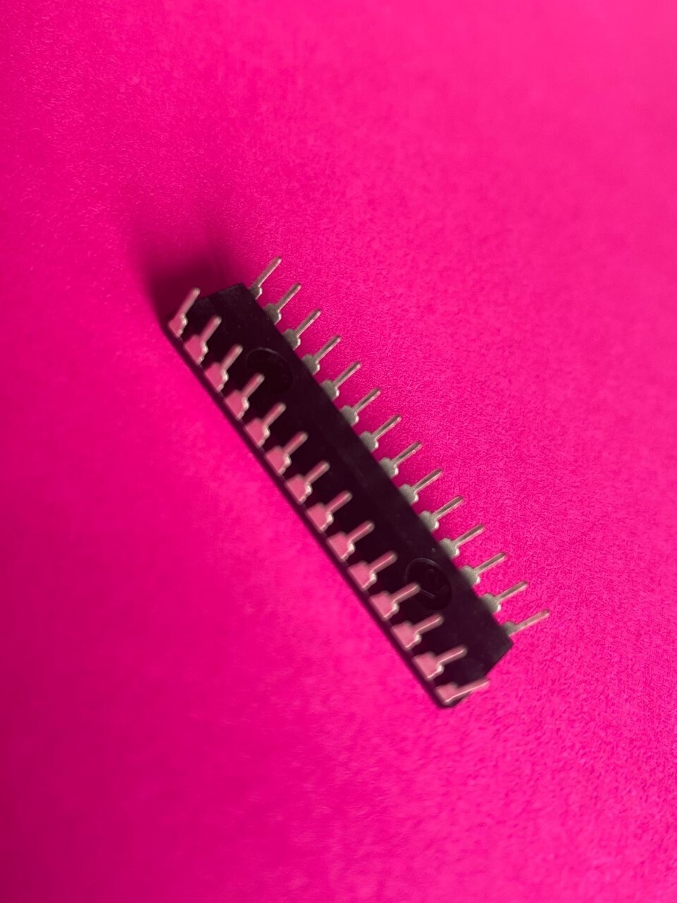 Lot of 10 Microchip PIC16F886-I/SP DIP-28 MCU IC, USA Seller