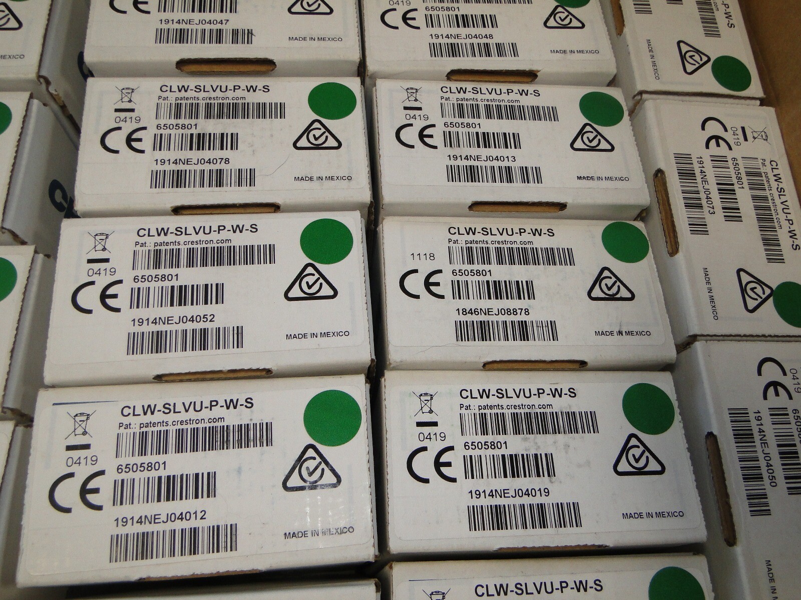 Crestron CLW-SLVU-P-W-S , 1 Year Warranty Make Offer
