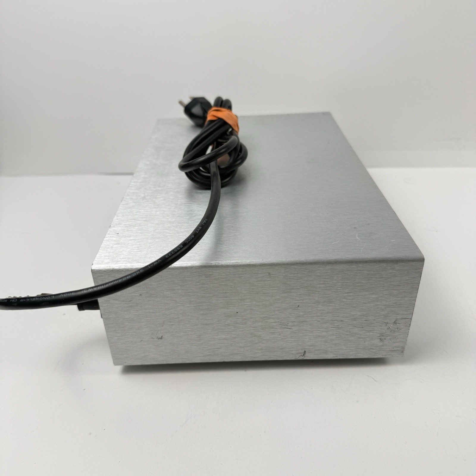 Tiara HUB8-1 8 Port Networking Hub ARCNET Parts or Repair Only