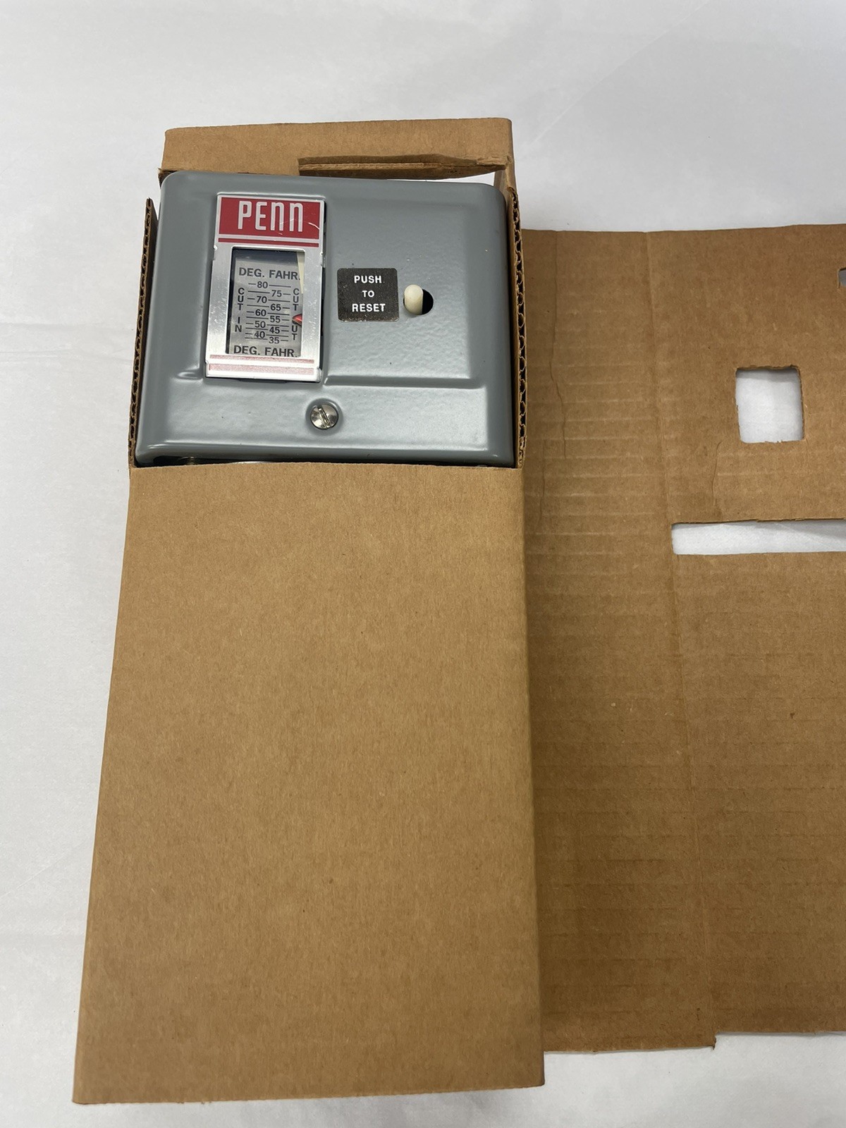 JOHNSON CONTROLS A70HA-2C / A70HA2C (NEW NO BOX) DISCONTINUED