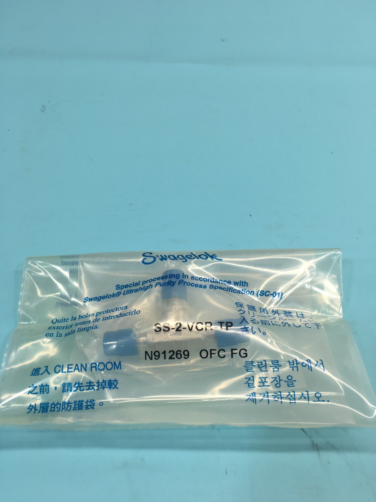 2 SWAGELOK SS-2-VCR-TP , N91269 OFC FG, 135284