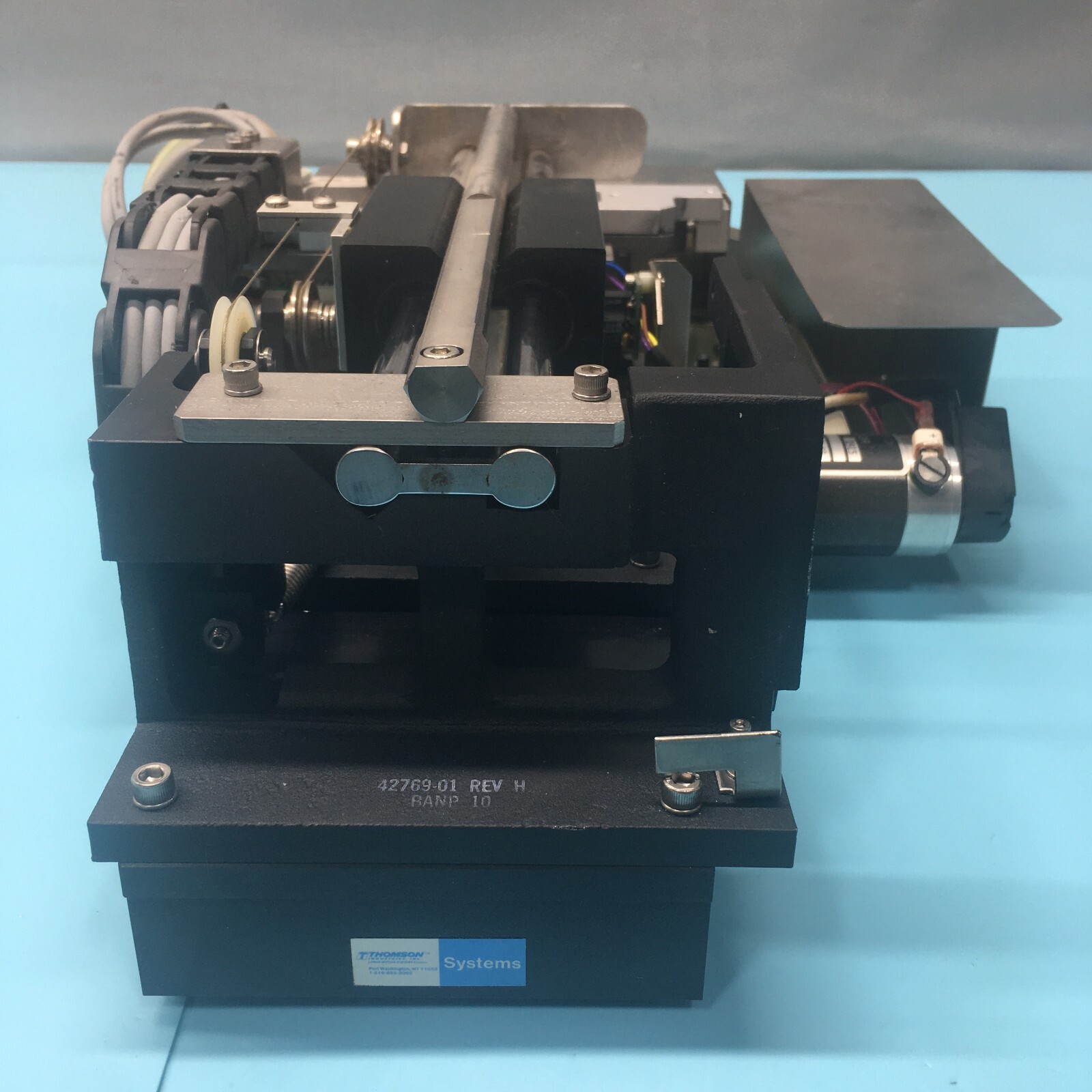 Silicon Valley Group SVG 99-43012-01 Wafer Shuttle Transfer Arm, Robot, 121460