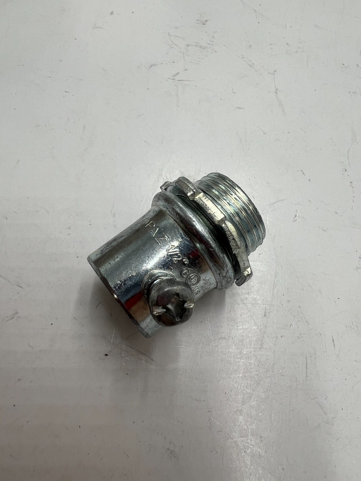 (QTY 50) Topaz 631S EMT Connector Screw Type 1/2″ for EMT and Rigid Conduit