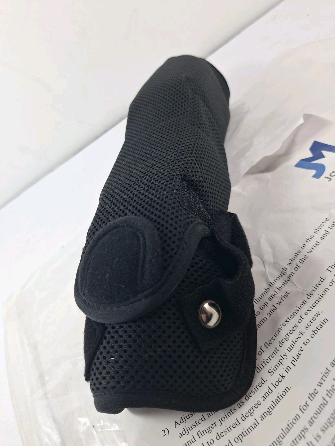 Optima OM-3916 Wrist Brace Support, Bilateral Right or Left, Size Medium New