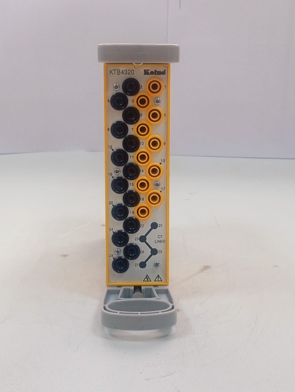 Koino / Test Terminal Block / KTB4320 / 600V, 20A