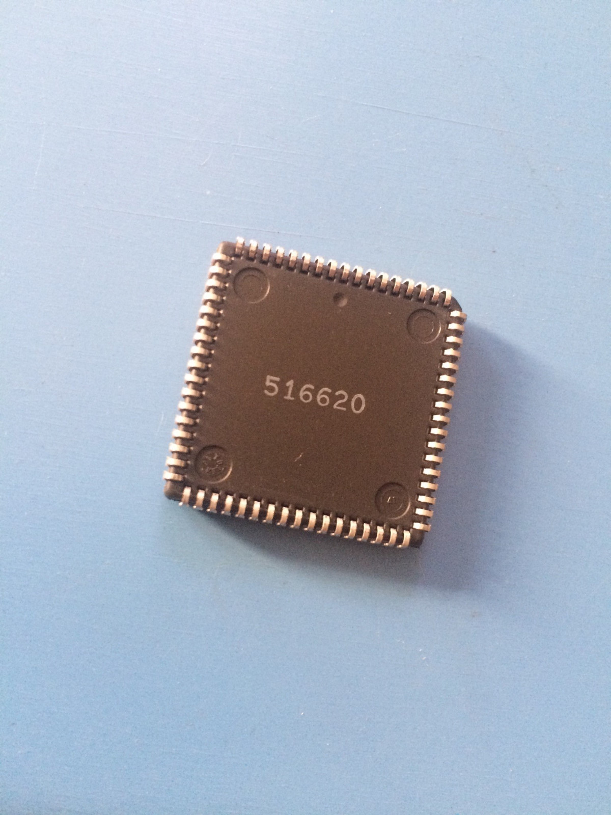 CY7C383A-1JC CYPRESS IC FPGA 192-CELL CMOS LDCC 68PIN UV-Erasable Switch Matrix