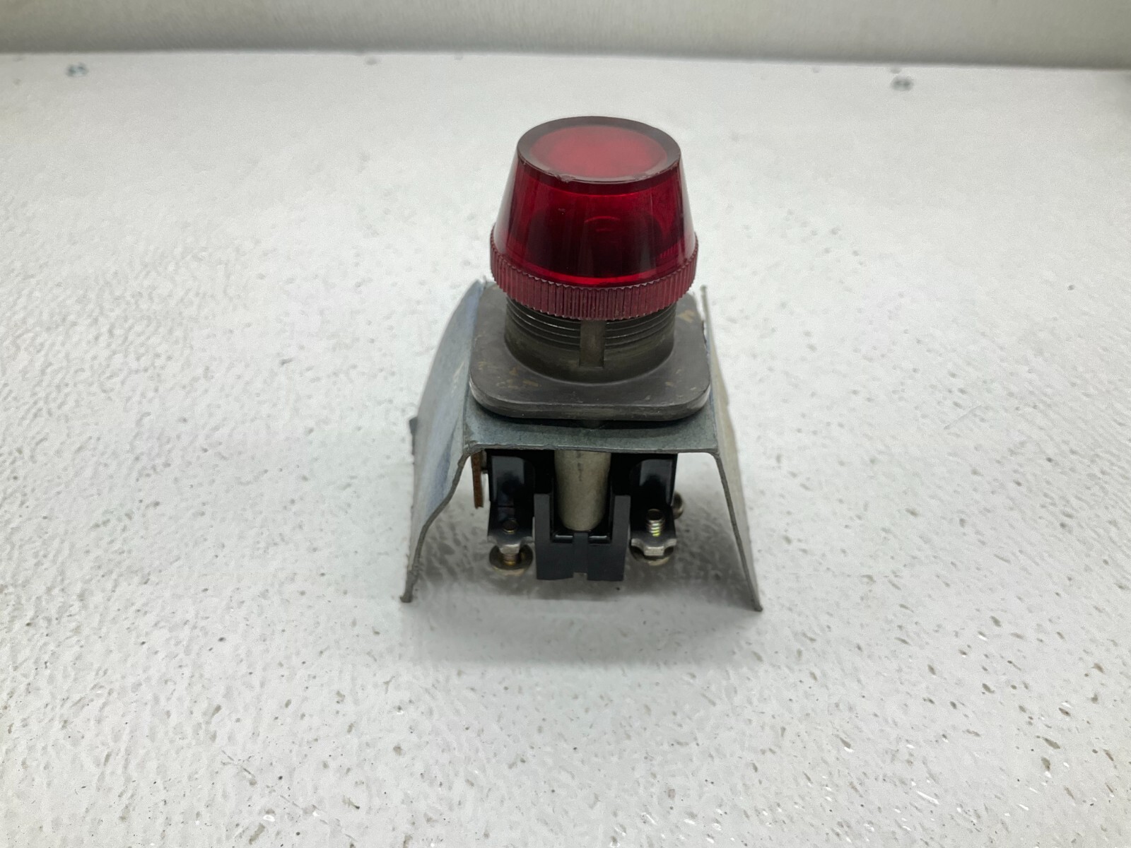 Allen Bradley 800T-Q20 Red Indicator Light 800TQ20 800T (VT)