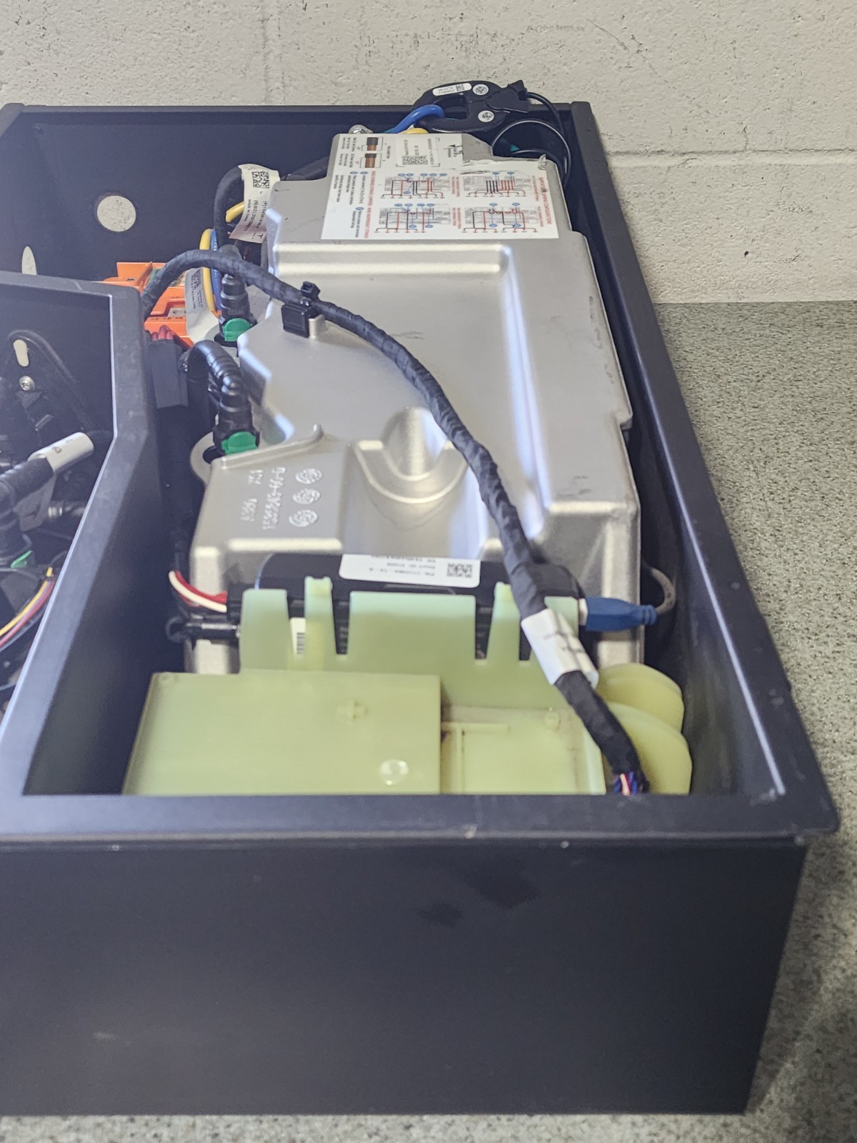Tesla Powerwall+ PVI Expansion 7.6kW Inverter 1538000-35-F Untested Parts
