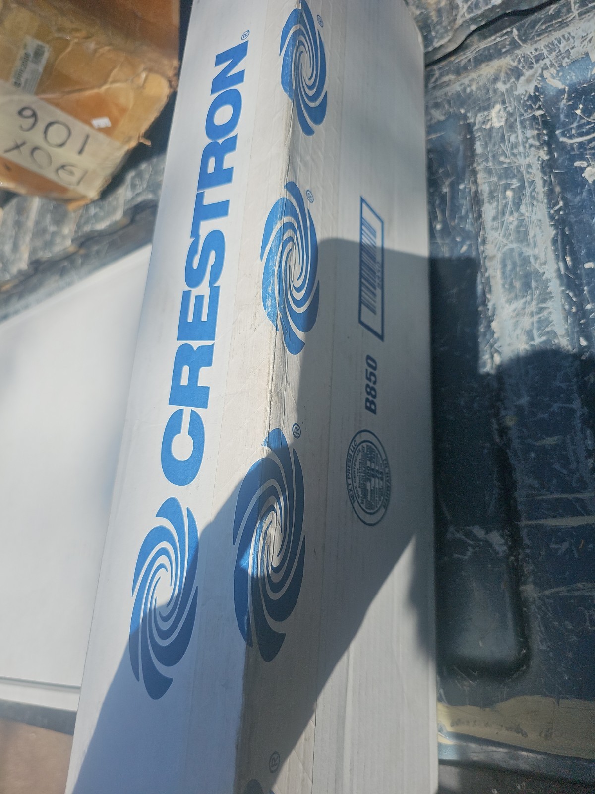 NEW Crestron CBLR2-USB 6507300 FlipTop Cable Retractor USB Type-A