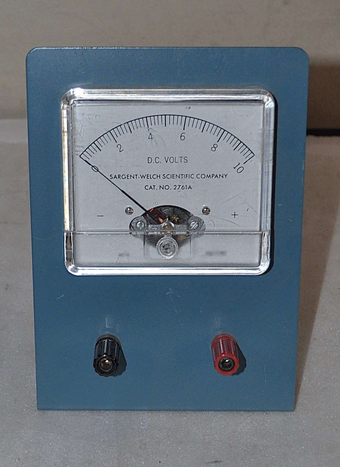 SARGENT WELSH SCIENTIFIC DC VOLTMETER MODEL 2761A 0-10V VINTAGE SCHOOL SURPLUS