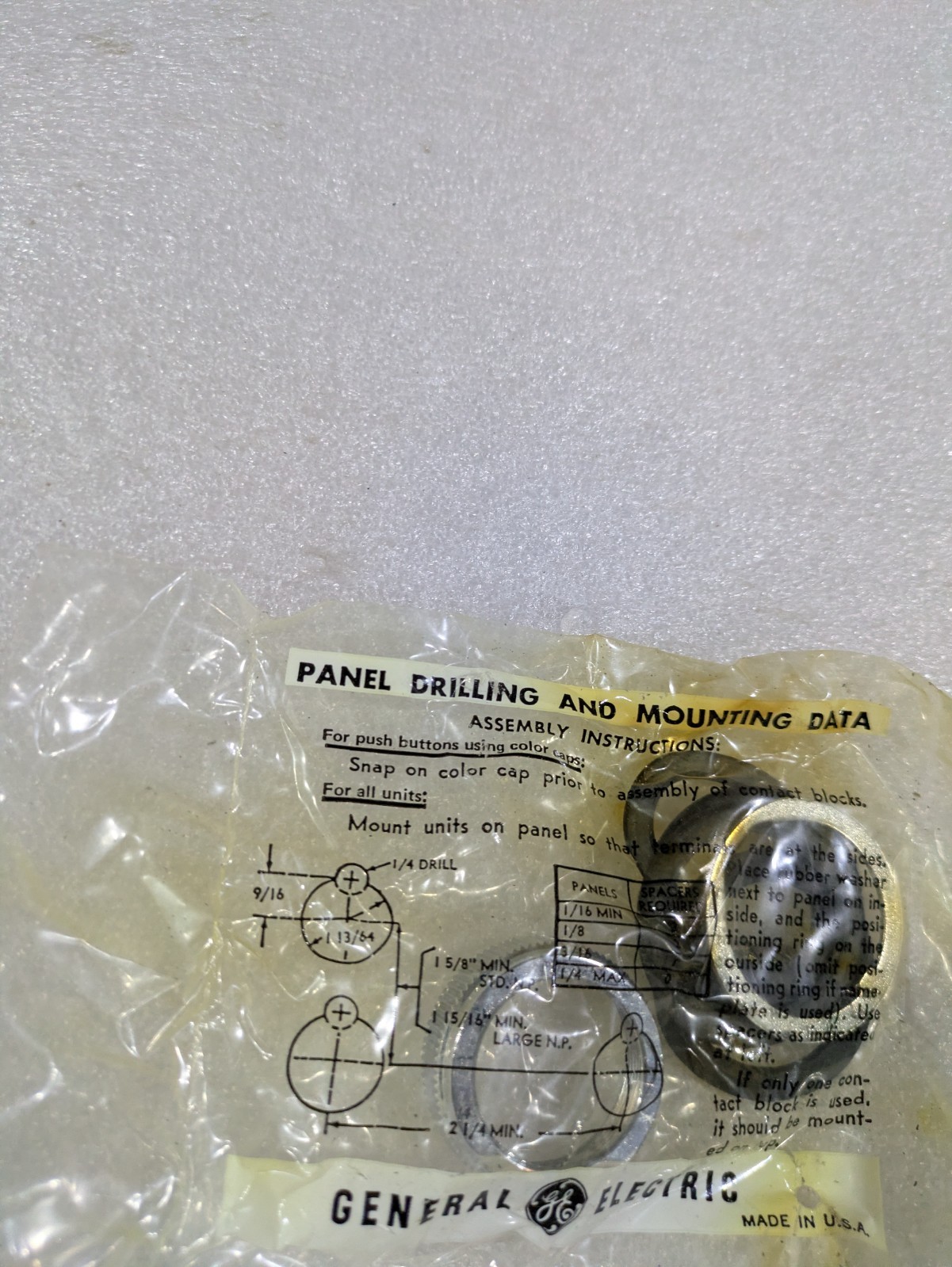 GE CR104 Heavy Duty Oiltight Key Selector Switch 2 Position Panel Mount Operator