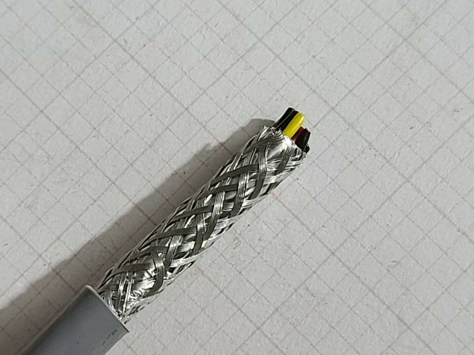 Carol C0654A 22/6P Multi Shielded Computer/Instrumentation Cable CMR Gray /10ft