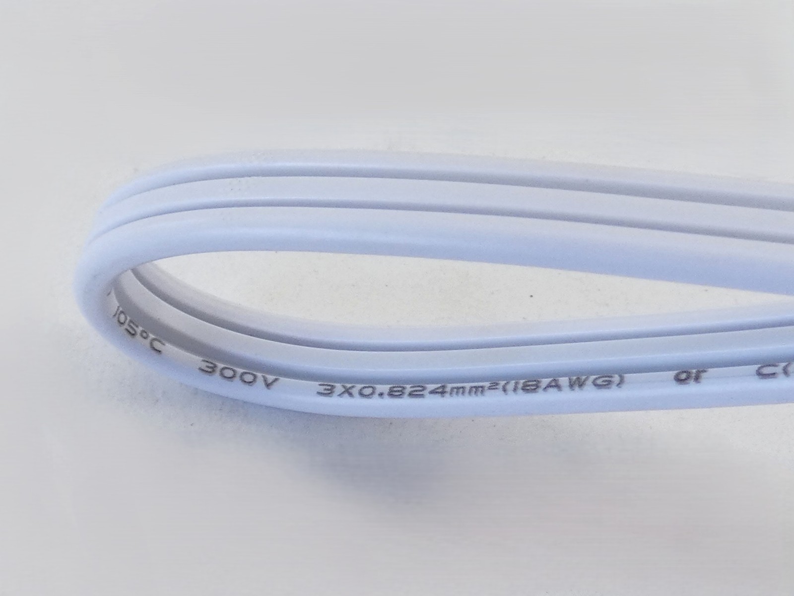 *Lot of 2* SPT-2 Lighting Cable 300V w/ Hardware VW-1 White – NEW Surplus!
