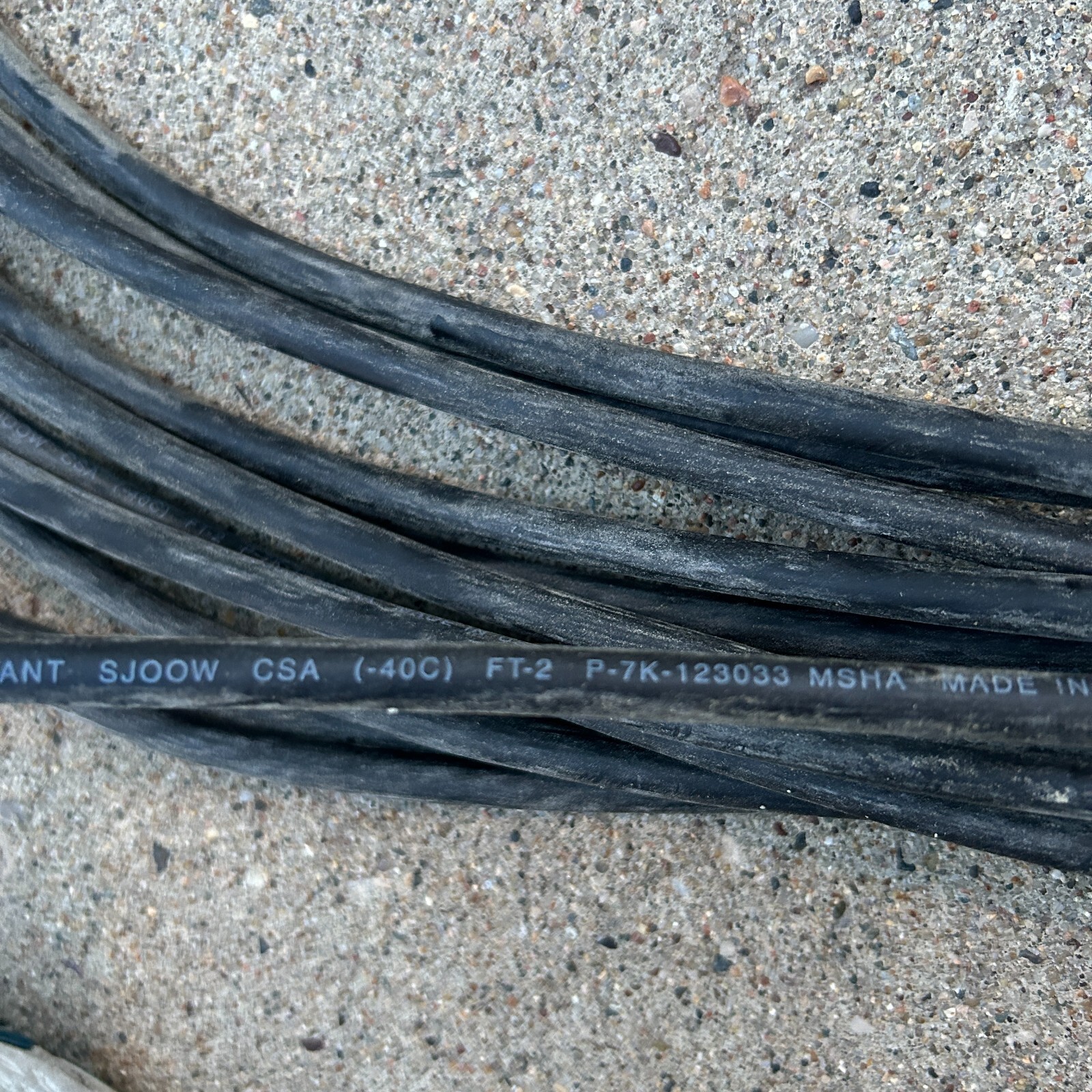 50FT CAROL SJOOW Cord 16/3 300V UL/CSA Portable Power Cable FT-2 P-7K-123033