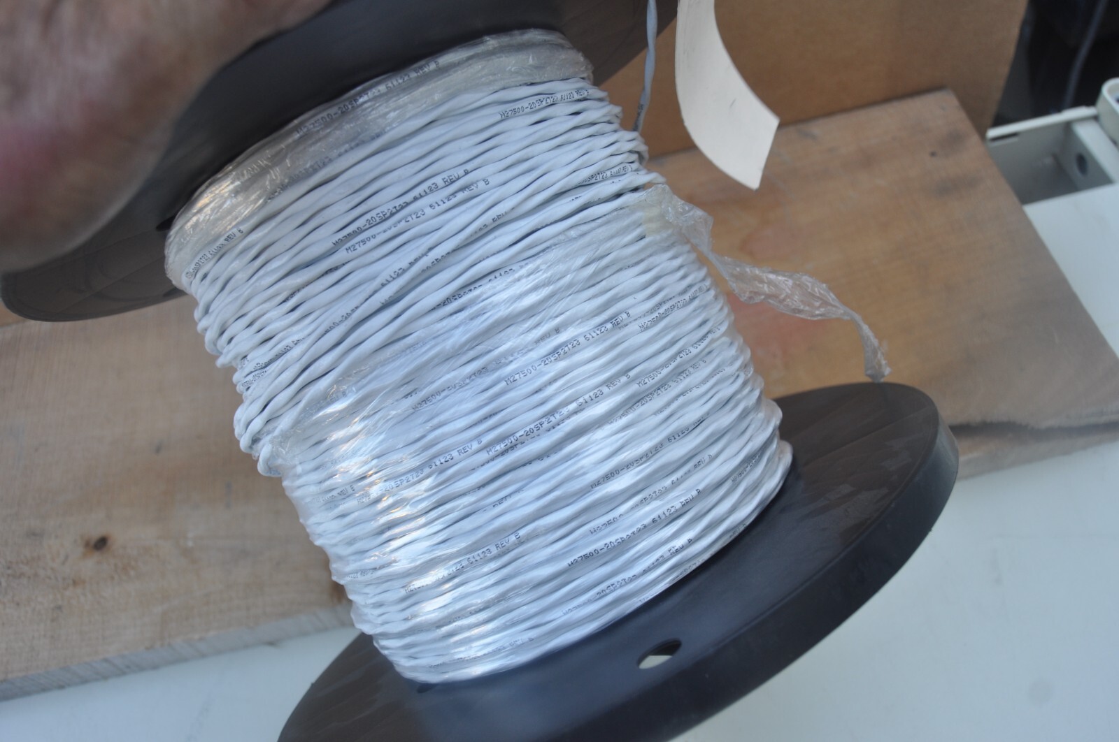 MCCAFFREY M27500-20SP2T23 20 AWG SILVER PLATED 2 COND SHIELDED 525FT MIL SPEC