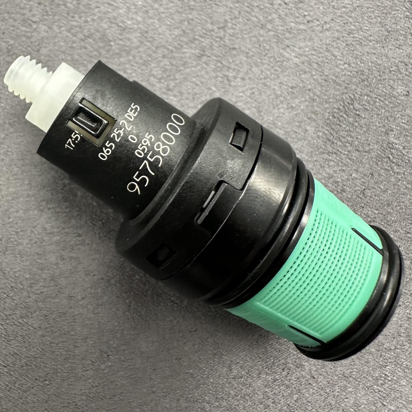 Brand New Shut-off Valve Shower Accessories Core 95758000 for Hansgrohe