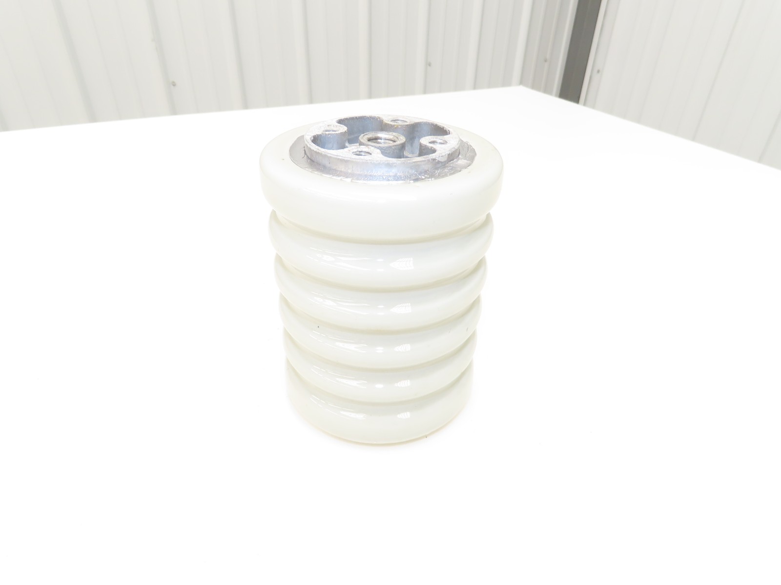 Seves 70003 15kv PPC Porcelain Stand Off Insulator 4.5″x 6″L