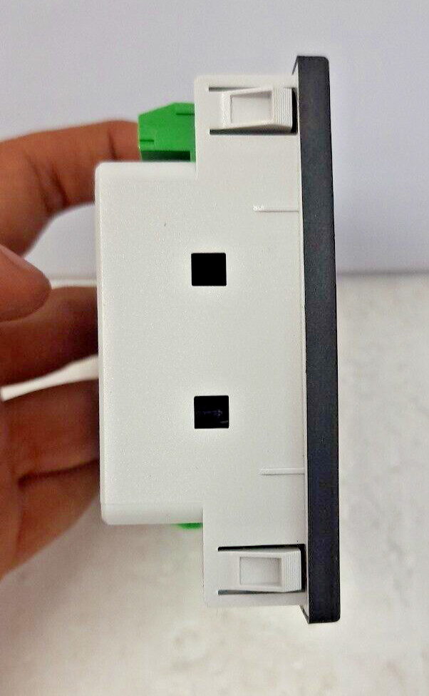 Rishabh Rish Eine Voltage DC Voltage DPM P/N- 3AYN569751-640R