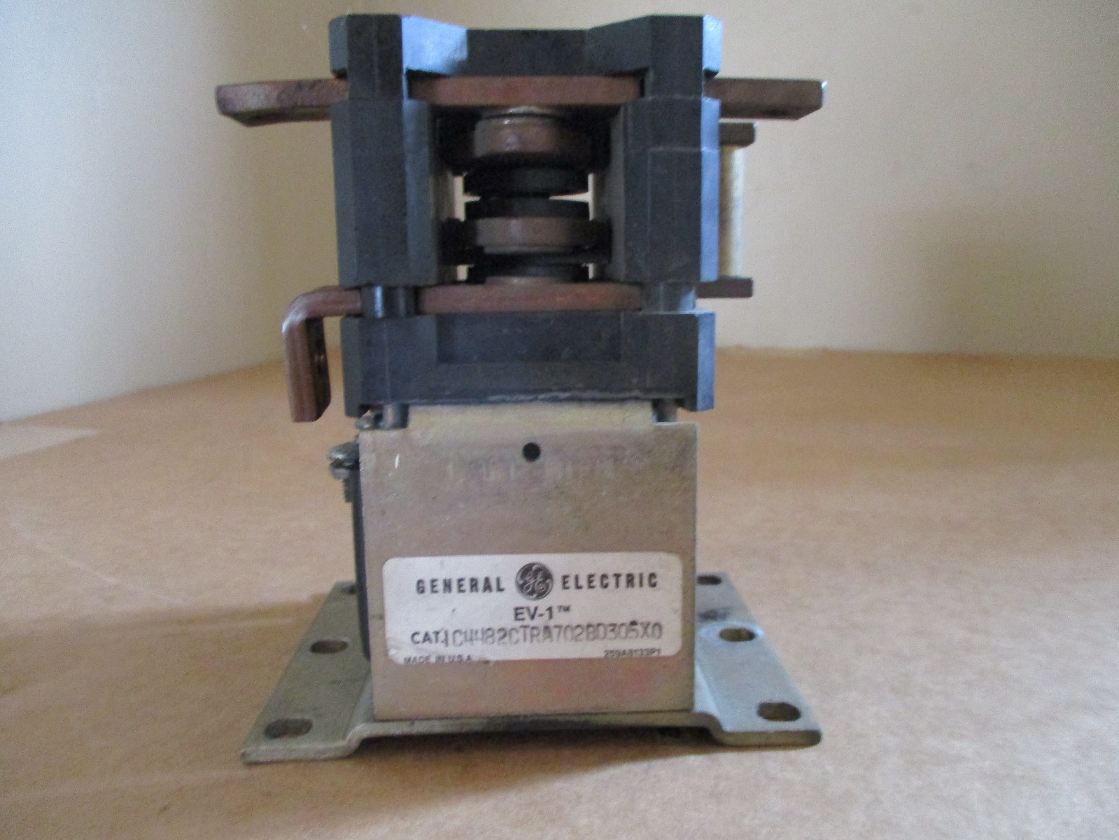 GE General Electric IC4482CTRA702BD305X0 Contactor EV-1 24 V 18 V 393B257G305