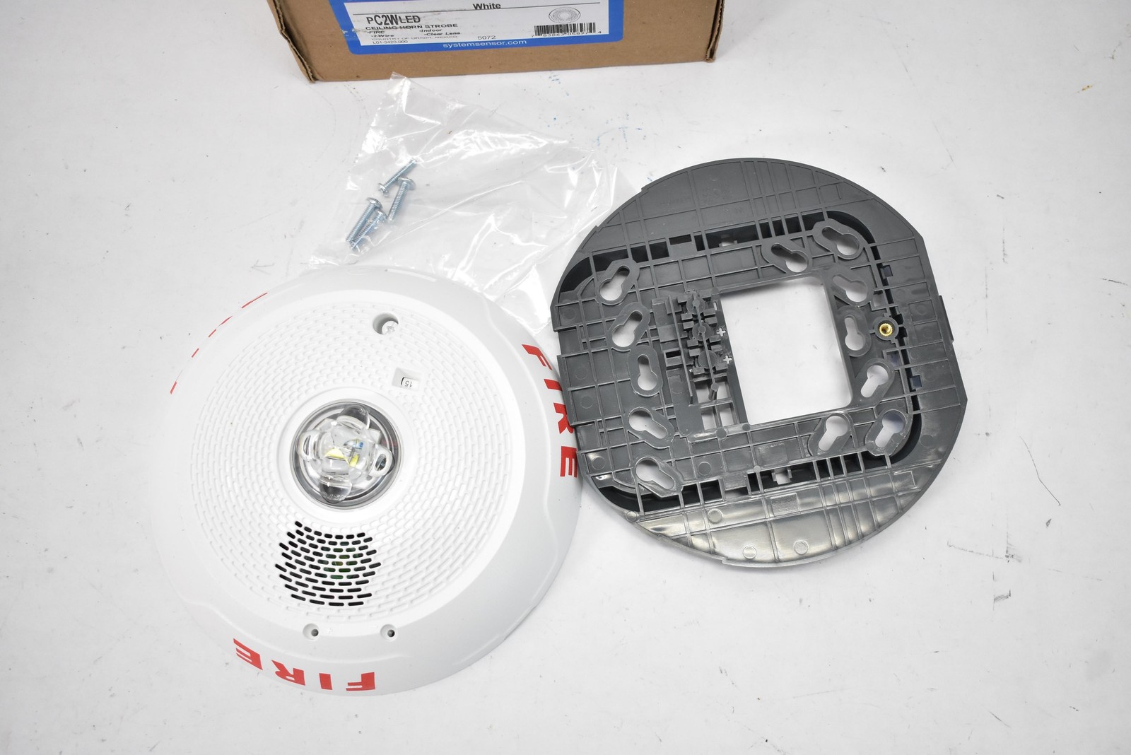System Sensor PC2WL-LED Horn Strobe Fire Alarm 2-Wire Indoor Clear Lens Ceiling