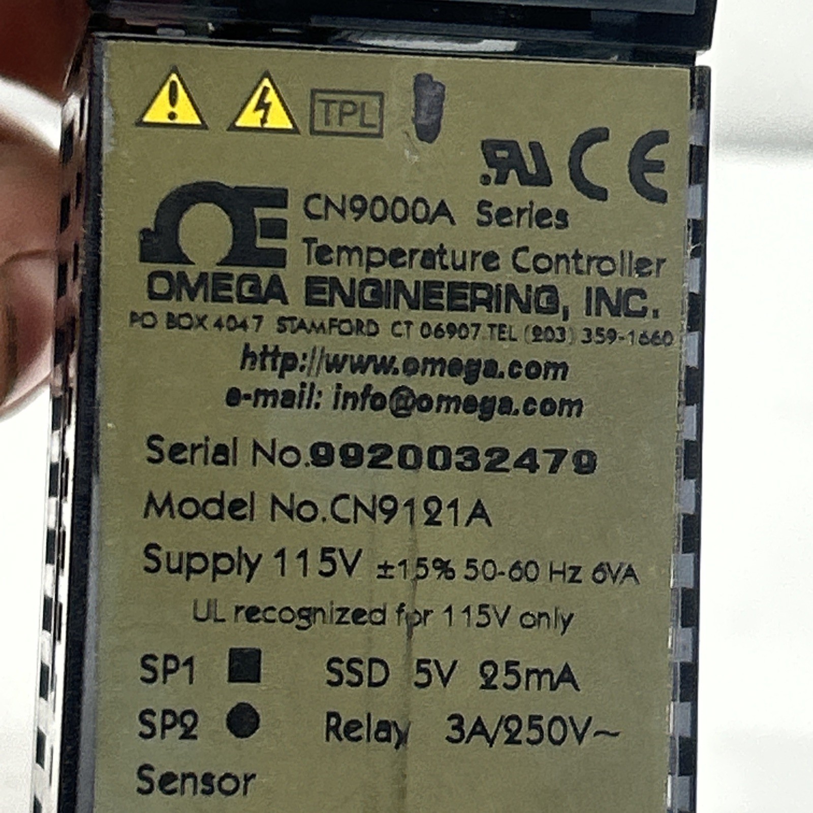 Omega CN9000A CN9121A Temperature Controller 115V