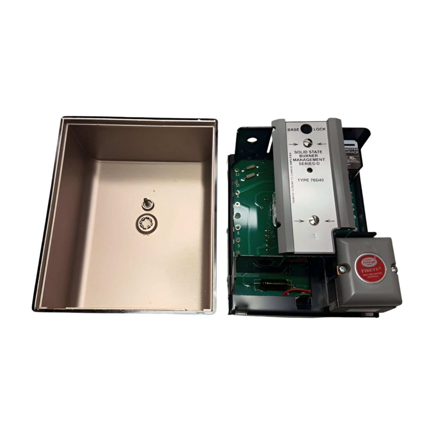 Fireye 70D40 Flame Safeguard Chassis Semi-Automatic Series D, 120V, 1924-03