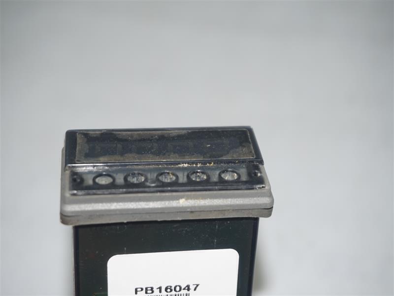 Cal Controls 3200 Temperature Controller 2A 250V 100-240V w/o Buttons AS IS