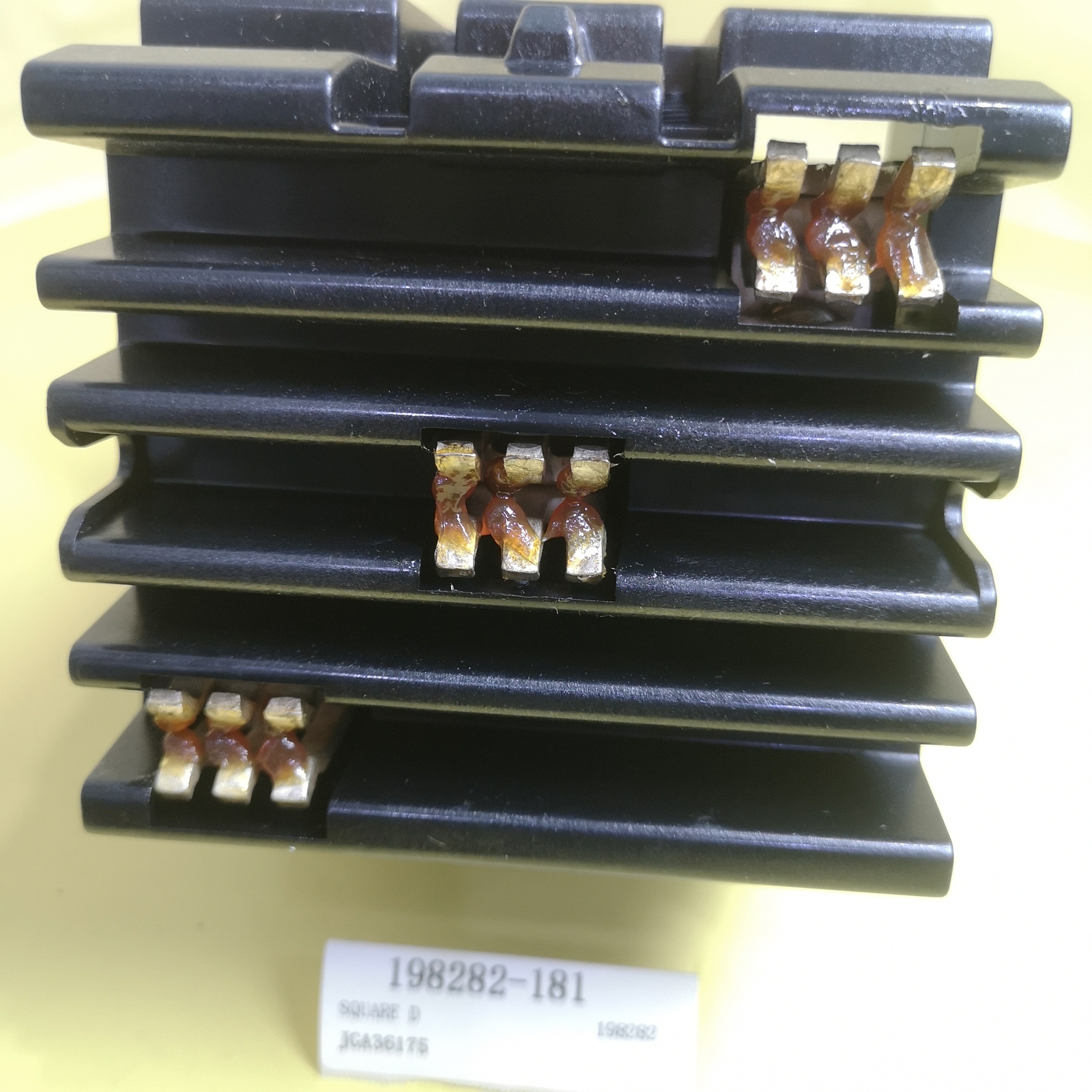 SQUARE D JGA36175 circuit breaker