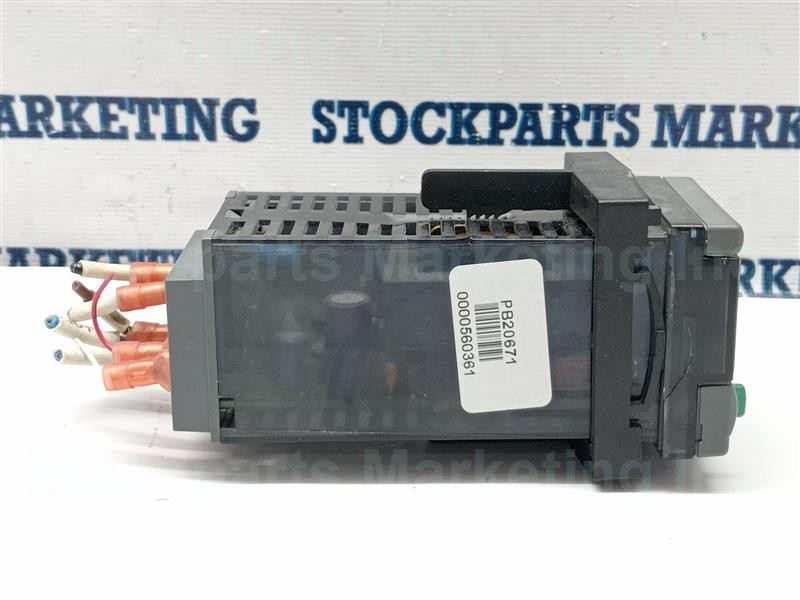 OMEGA Engineering CN9000A Series CN9120A Temperature Controller 115V±15% 50/60Hz