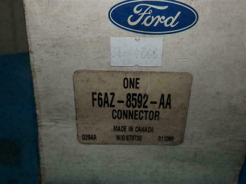 Ford F6AE-8594-AC F6AE8594AC Thermostat Housing New