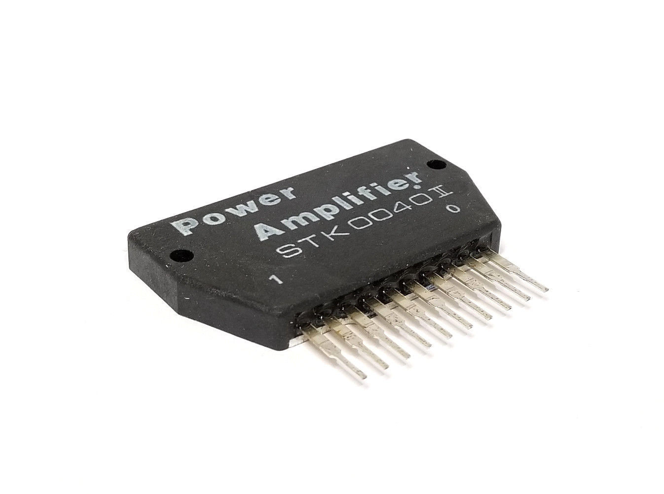 2 Pieces STK0040II + HEAT SINK COMPOUND ORIGINAL SANYO