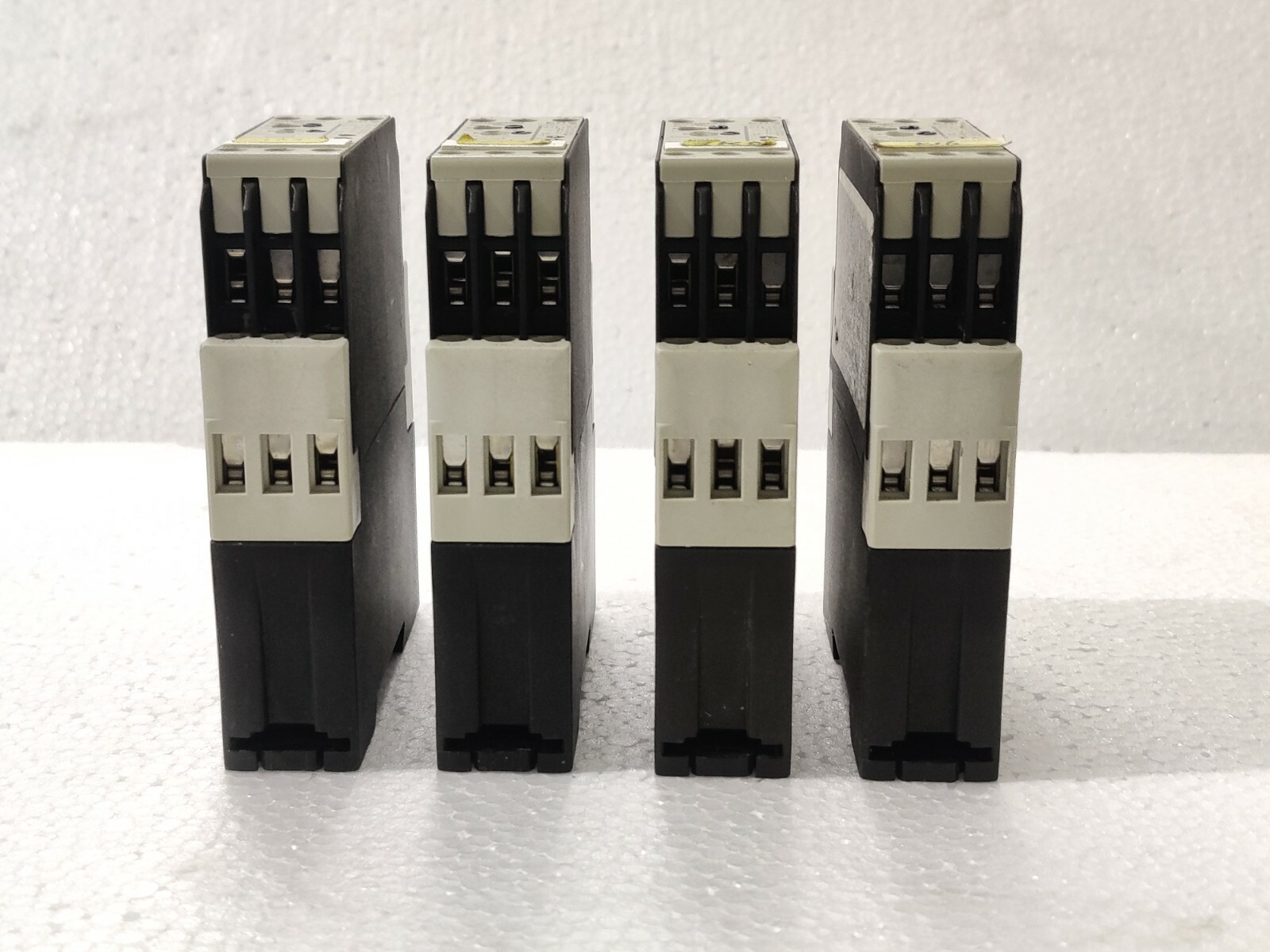 4 Qty Of Entrelec Schiele ERS Timetron 2.430.103.02 ON delay timer