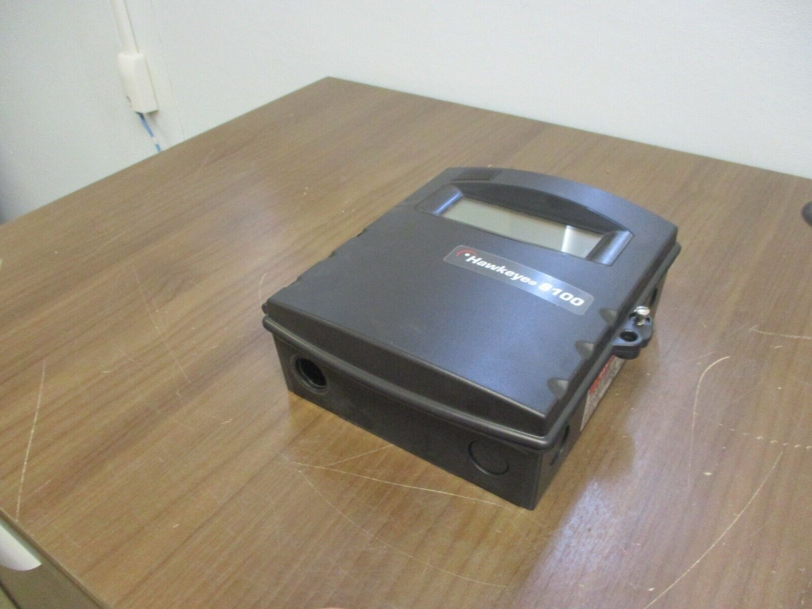Veris Hawkeye 8100 Energy Meter H8150-0200-1-3 120/208Y/240V 1-3Ph 50VA 50-60Hz