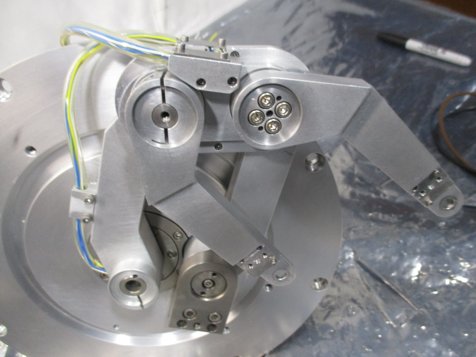 Applied Materials AMAT 0242-70220W P5000 Robot Drive, 8 “, KIT, 112738
