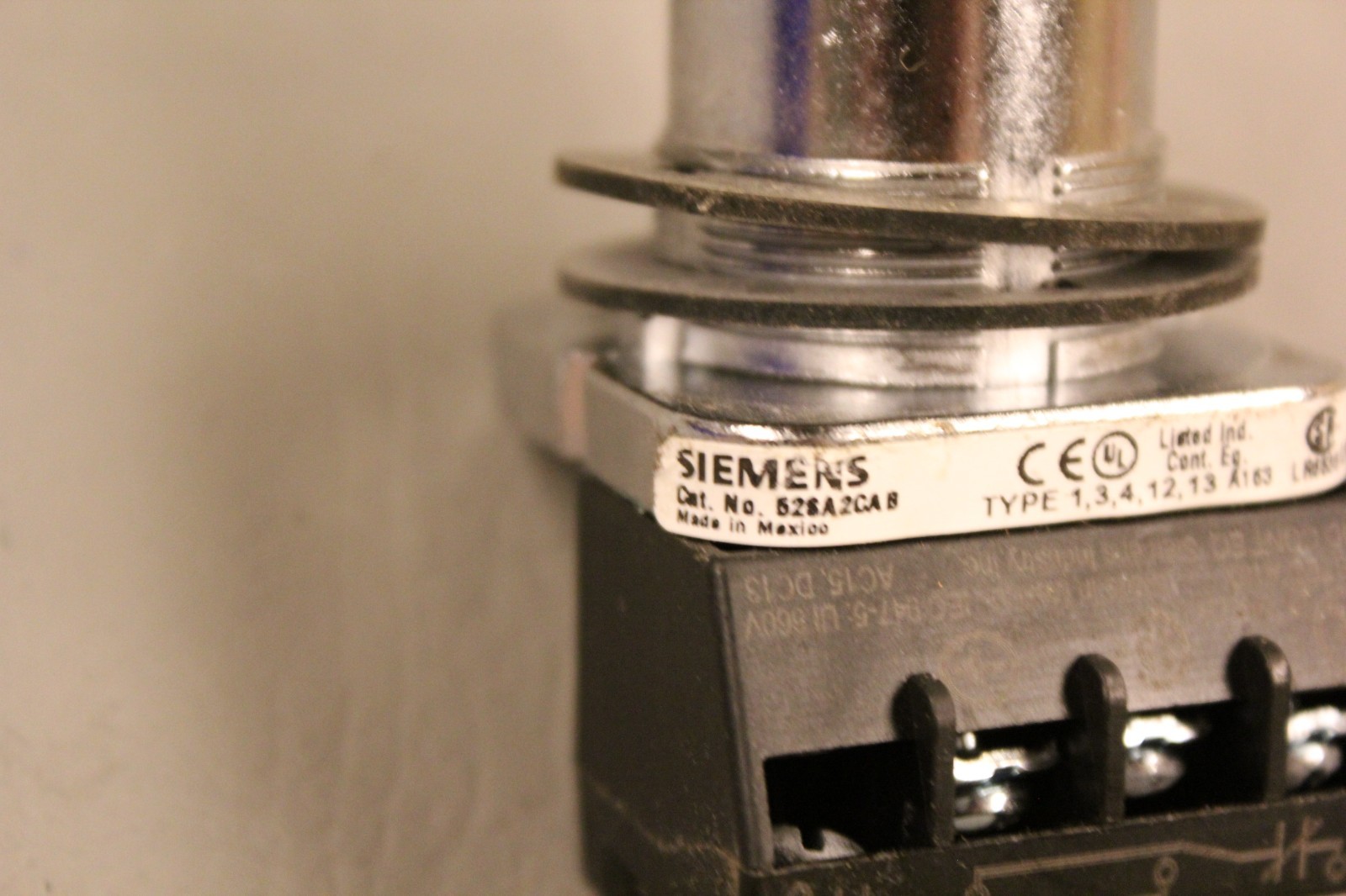 SIEMENS SELECTOR SWITCH OPERATOR 528A2CAB