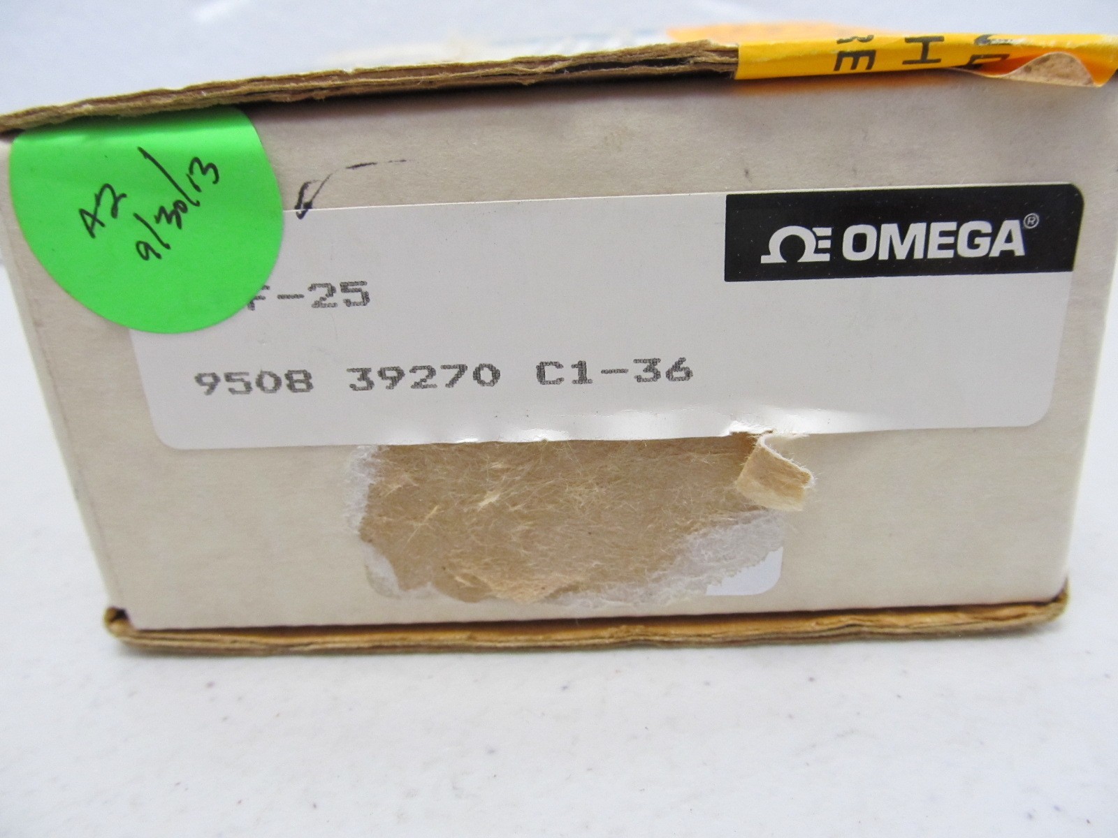 OMEGA ENGINEERING LCF-25 0-25LBS 10V Transducer