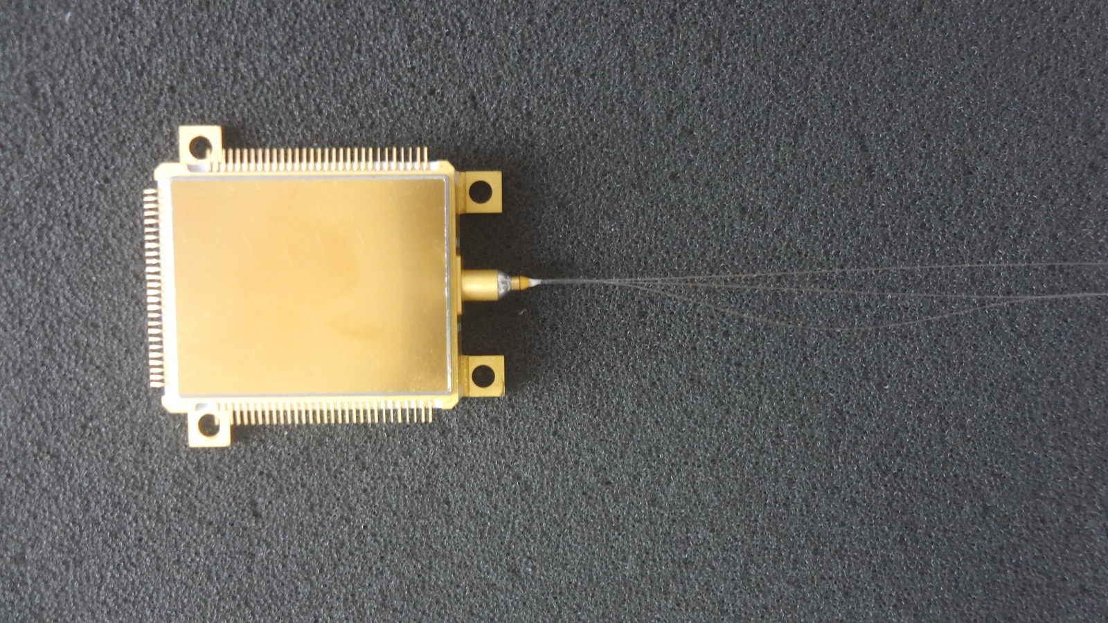 Acacia Single Chip Silicon Photonics 100G Coherent Transceiver DP-QPSK BareFiber