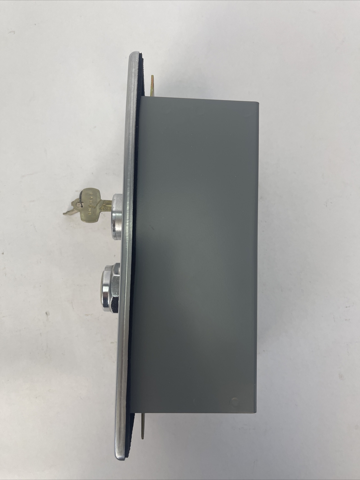 SQUARE D 9001 KZC-297 CONTROL STATION SER A TYPE 4,13 300VAC