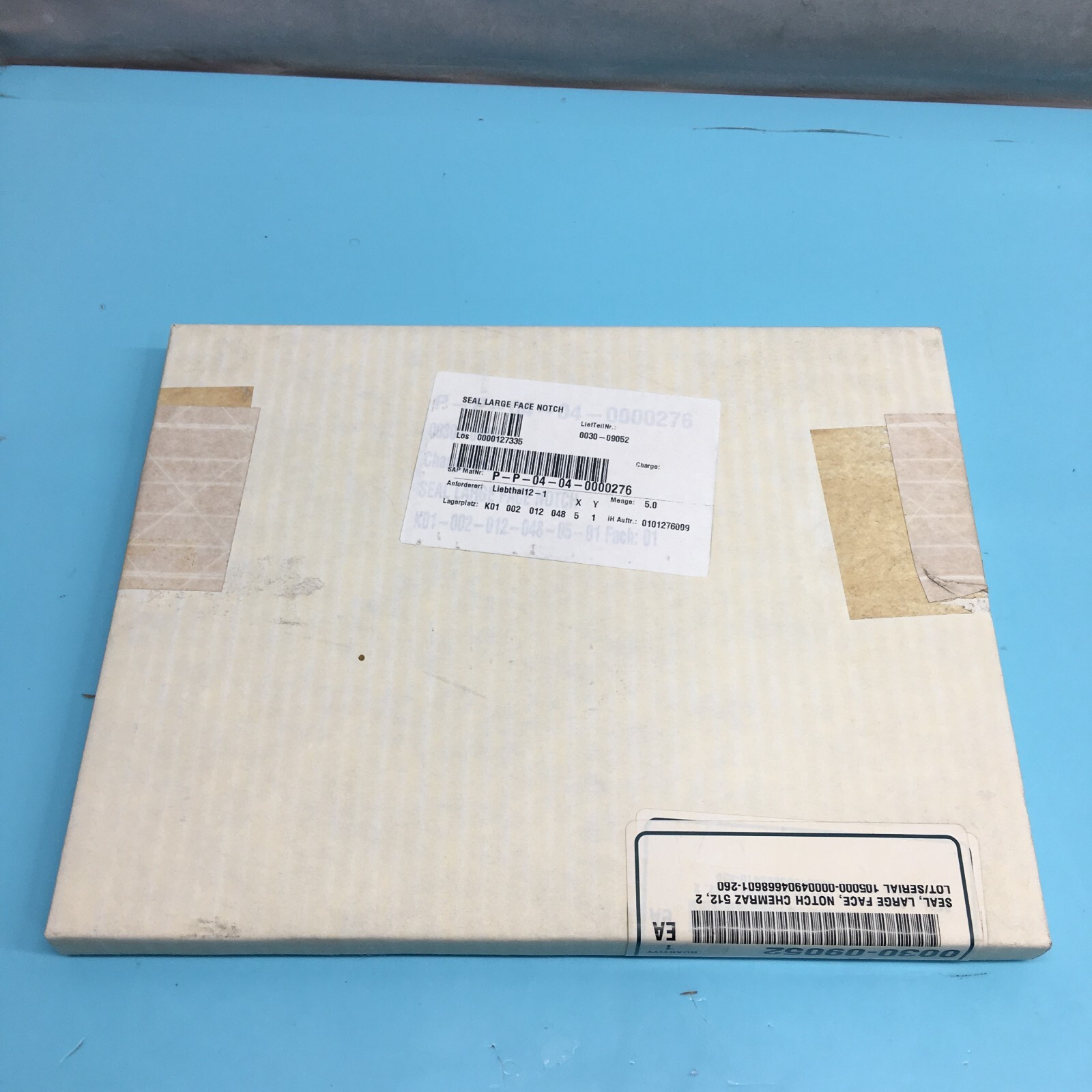 AMAT 0030-09052 SEAL, LARGE FACE, NOTCH CHEMRAZ 512, 200, 155481