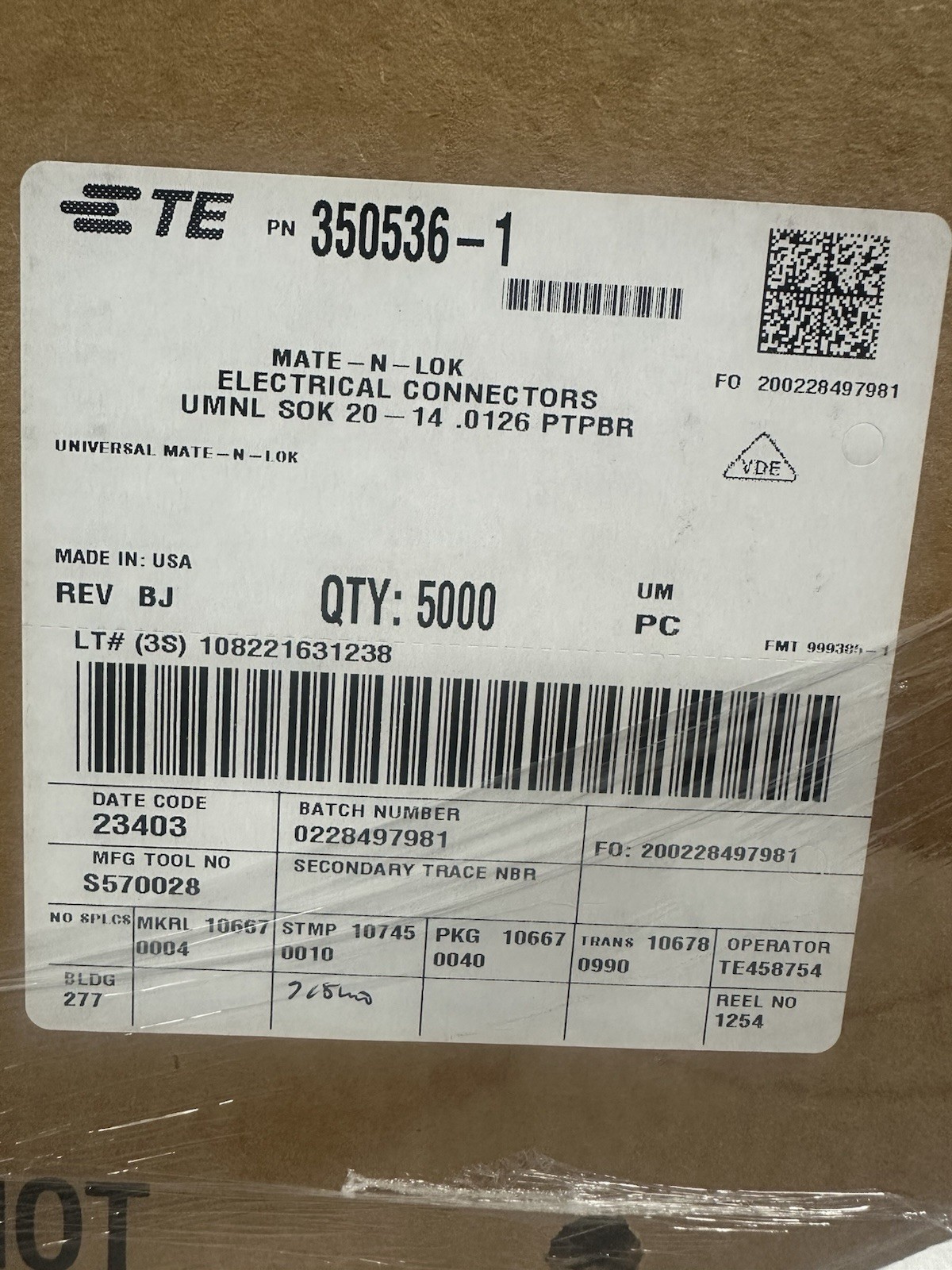 TE CONNECTIVITY 350536-1 Mate-N-Lock Electrical Connectors 20-14 AWG Lot of 5000