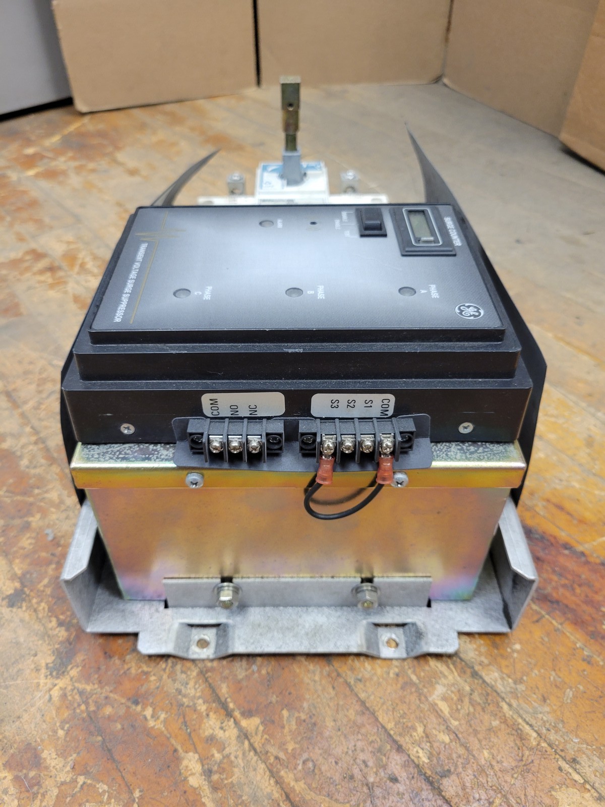 GE General Electric TME120Y065PP Transient Voltage Surge Suppressor TVSS 3PH