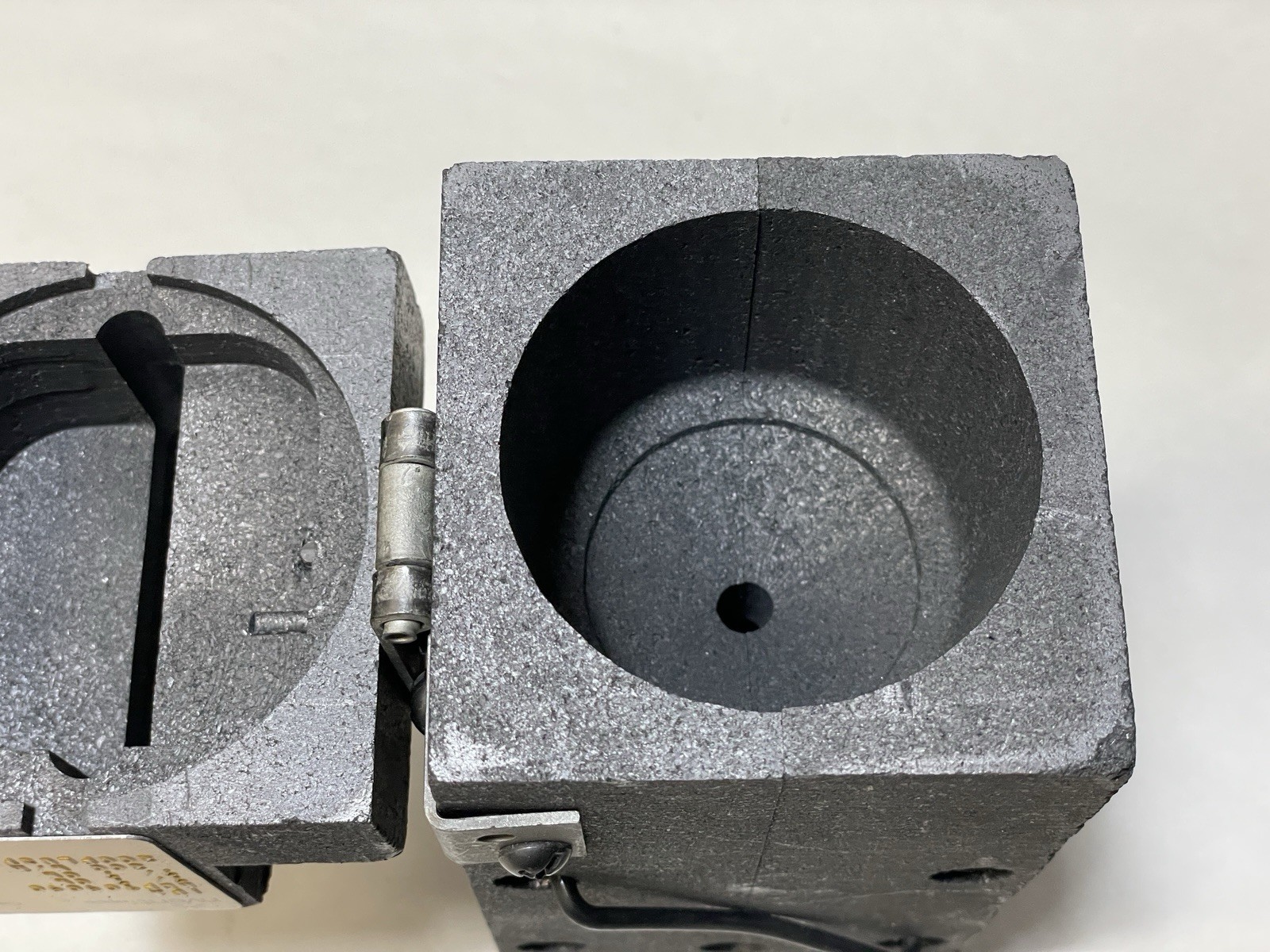 nVent ERICO Cadweld Cable To Cable 7/#7 Mold HDPTC9C9C