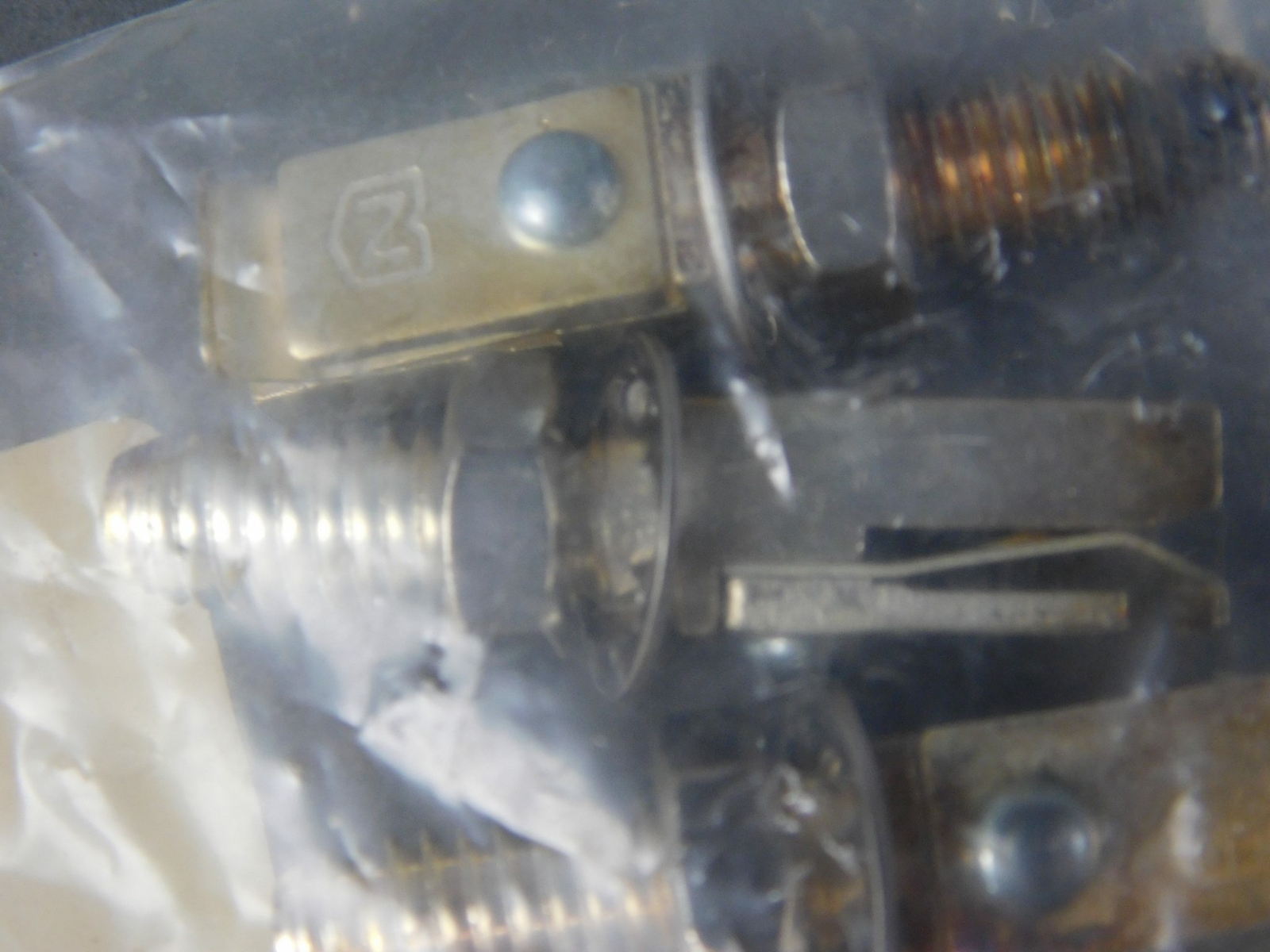 National 65000024 5/16-18 Female EZ Connector Terminal-4 Piece – NEW Surplus!