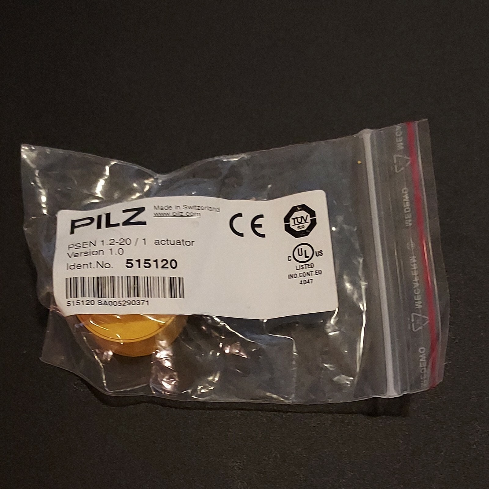 Pilz Magnetic Non-Contact Safety Switch Magnetic Actuator # 515120 Switzerland