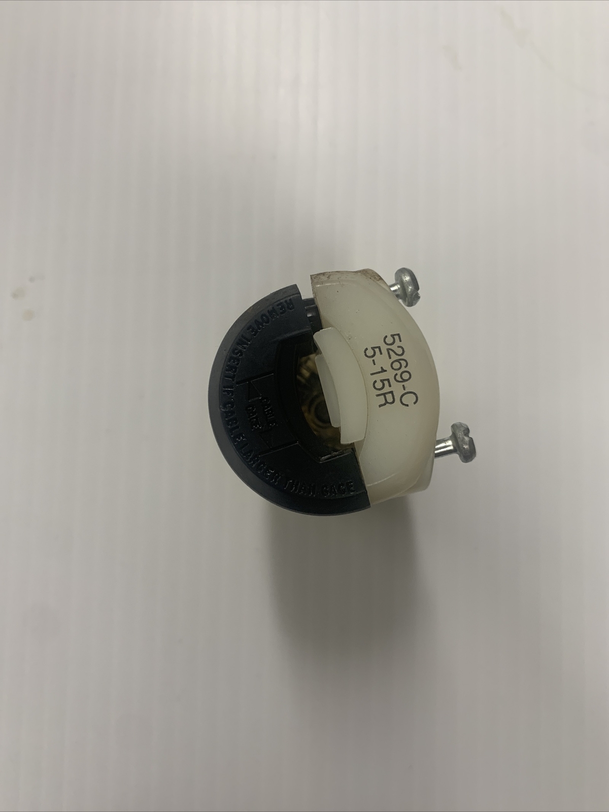 Leviton 5269-C, 5-15R, 15A, 125V Plug