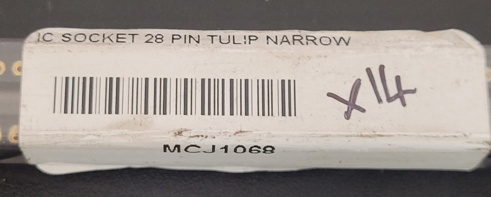 (1 PC) IC SOCKET 28 PIN TULIP NARROW UNKNOWN