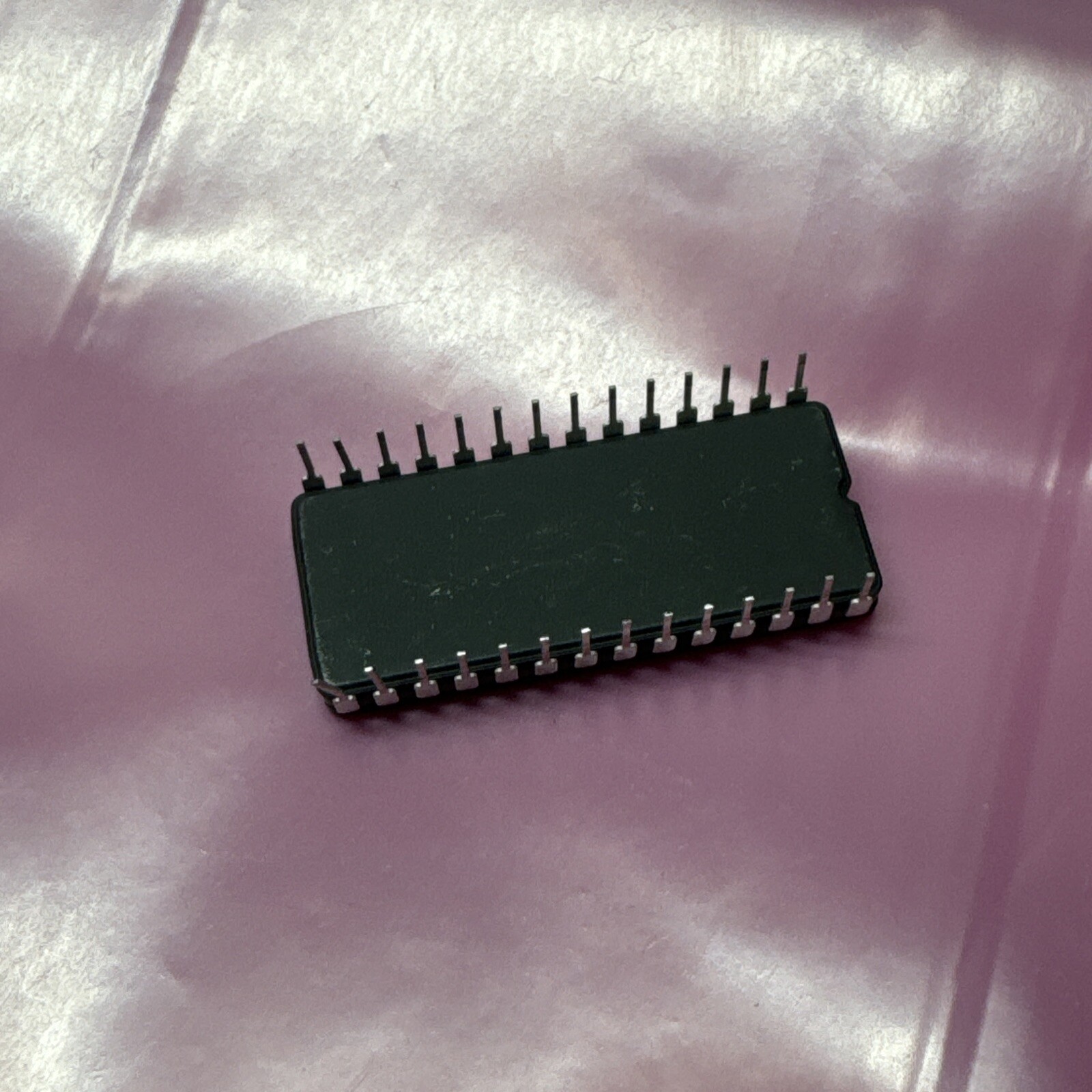 336002-654 REV 2.30 Board Microcontroller 28 Pin 9647BPB AMD Chip